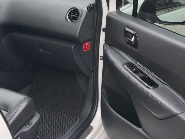 Пежо 5008 2011 в Дубно на Automoto.ua Белый Пежо 5008, объемом двигателя 1.6 л и пробегом 248 тыс. км за 9700 $, фото 13 на Automoto.ua