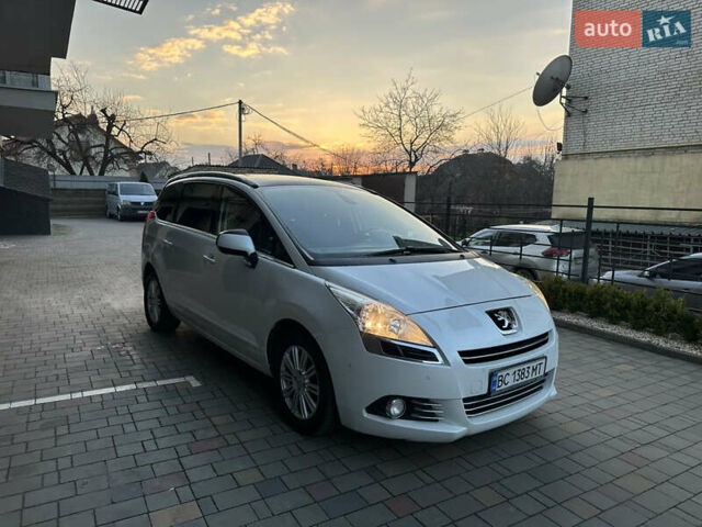 Белый Пежо 5008, объемом двигателя 1.6 л и пробегом 236 тыс. км за 6900 $, фото 1 на Automoto.ua