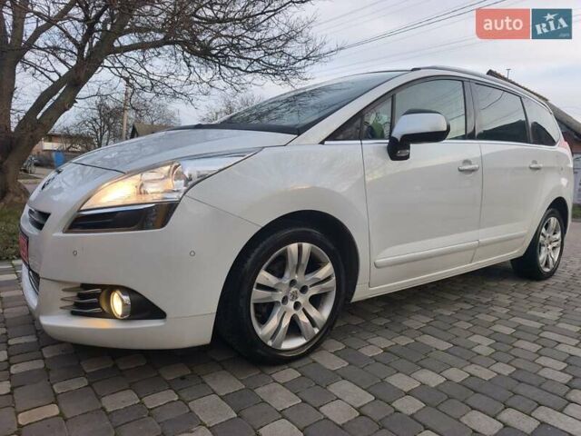 Білий Пежо 5008, об'ємом двигуна 1.6 л та пробігом 212 тис. км за 7779 $, фото 8 на Automoto.ua