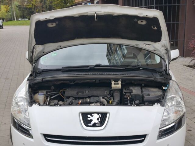 Пежо 5008 2011 в Дубно на Automoto.ua Белый Пежо 5008, объемом двигателя 1.6 л и пробегом 248 тыс. км за 9700 $, фото 20 на Automoto.ua