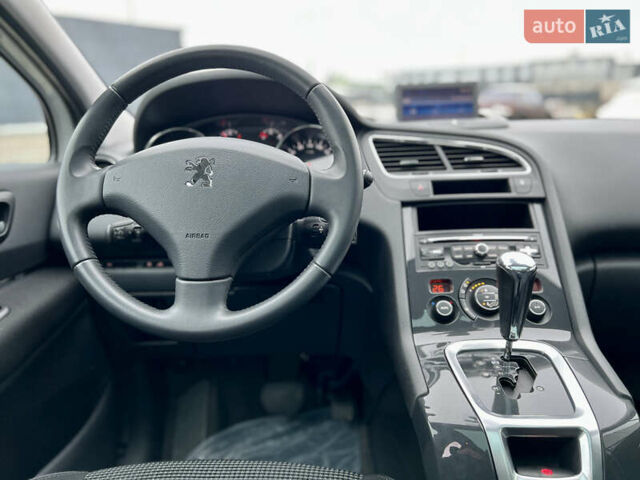 Белый Пежо 5008, объемом двигателя 2 л и пробегом 264 тыс. км за 9850 $, фото 94 на Automoto.ua