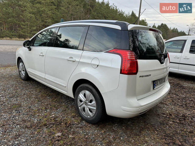 Белый Пежо 5008, объемом двигателя 2 л и пробегом 214 тыс. км за 8400 $, фото 7 на Automoto.ua