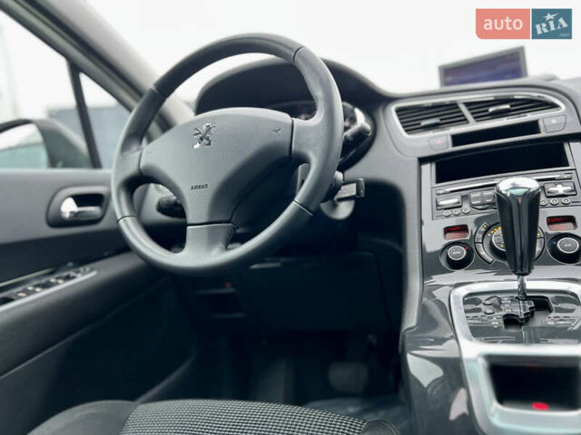 Белый Пежо 5008, объемом двигателя 2 л и пробегом 264 тыс. км за 9850 $, фото 99 на Automoto.ua