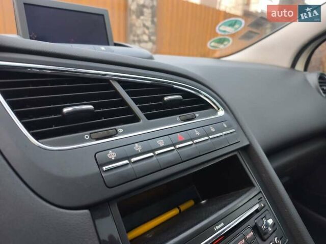 Білий Пежо 5008, об'ємом двигуна 1.6 л та пробігом 212 тис. км за 7779 $, фото 21 на Automoto.ua