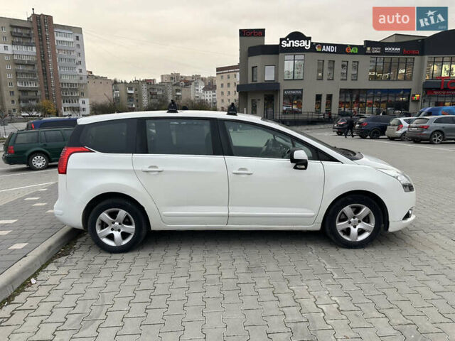Белый Пежо 5008, объемом двигателя 1.6 л и пробегом 248 тыс. км за 5700 $, фото 7 на Automoto.ua