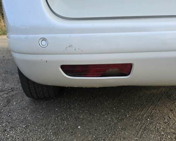 Пежо 5008 2011 в Дрогобыче на Automoto.ua Белый Пежо 5008, объемом двигателя 2 л и пробегом 275 тыс. км за 8900 $, фото 3 на Automoto.ua