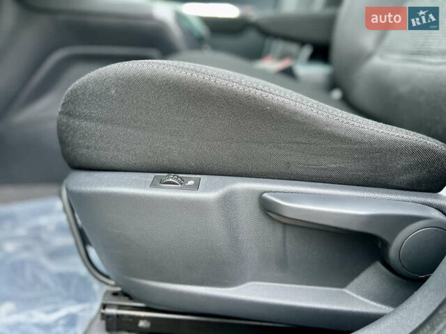 Белый Пежо 5008, объемом двигателя 2 л и пробегом 264 тыс. км за 9850 $, фото 71 на Automoto.ua