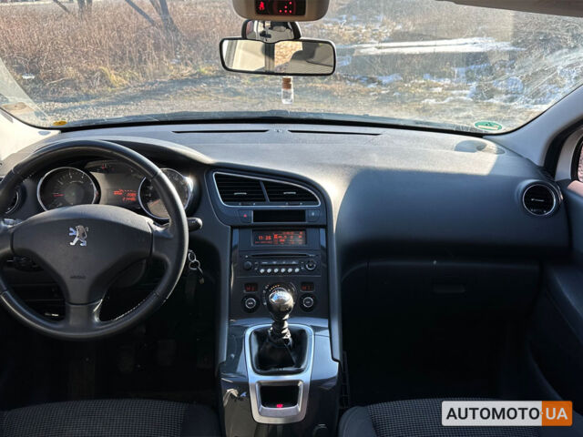 Білий Пежо 5008, об'ємом двигуна 1.6 л та пробігом 214 тис. км за 6690 $, фото 17 на Automoto.ua