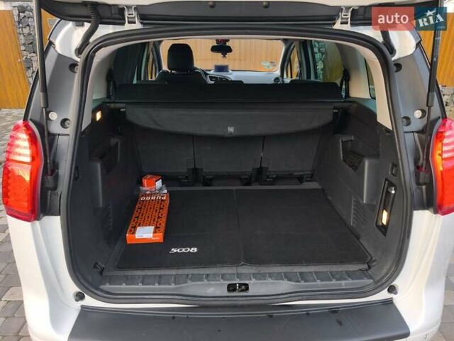 Білий Пежо 5008, об'ємом двигуна 1.6 л та пробігом 212 тис. км за 7779 $, фото 36 на Automoto.ua