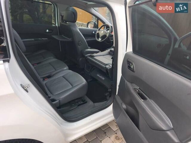 Білий Пежо 5008, об'ємом двигуна 1.6 л та пробігом 212 тис. км за 7779 $, фото 37 на Automoto.ua