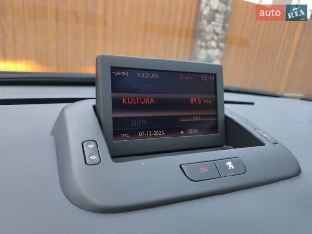 Білий Пежо 5008, об'ємом двигуна 1.6 л та пробігом 212 тис. км за 7779 $, фото 25 на Automoto.ua