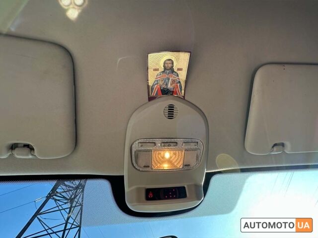 Білий Пежо 5008, об'ємом двигуна 1.6 л та пробігом 214 тис. км за 6690 $, фото 12 на Automoto.ua