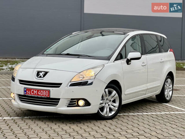 Белый Пежо 5008, объемом двигателя 2 л и пробегом 264 тыс. км за 9850 $, фото 1 на Automoto.ua