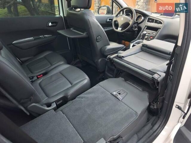 Білий Пежо 5008, об'ємом двигуна 1.6 л та пробігом 212 тис. км за 7779 $, фото 38 на Automoto.ua