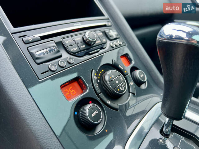 Белый Пежо 5008, объемом двигателя 2 л и пробегом 264 тыс. км за 9850 $, фото 68 на Automoto.ua