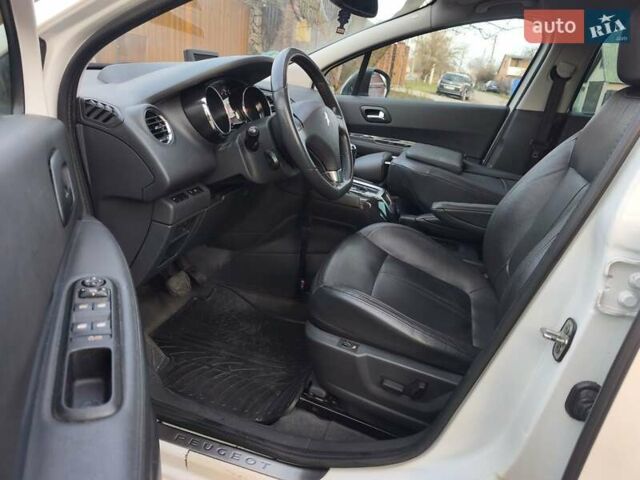 Білий Пежо 5008, об'ємом двигуна 1.6 л та пробігом 212 тис. км за 7779 $, фото 32 на Automoto.ua