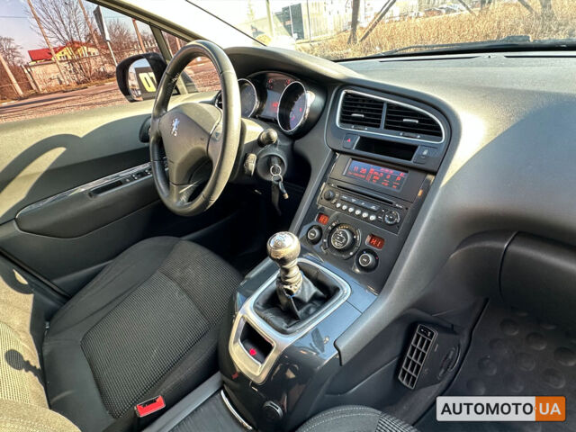 Білий Пежо 5008, об'ємом двигуна 1.6 л та пробігом 214 тис. км за 6690 $, фото 23 на Automoto.ua