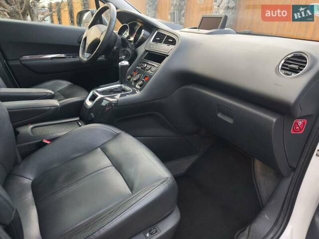 Білий Пежо 5008, об'ємом двигуна 1.6 л та пробігом 212 тис. км за 7779 $, фото 17 на Automoto.ua