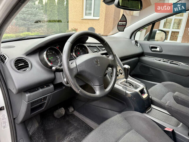 Белый Пежо 5008, объемом двигателя 2 л и пробегом 210 тыс. км за 10848 $, фото 23 на Automoto.ua