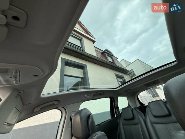 Білий Пежо 5008, об'ємом двигуна 1.6 л та пробігом 229 тис. км за 5812 $, фото 17 на Automoto.ua