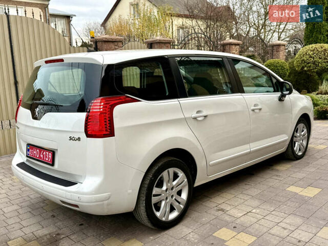 Белый Пежо 5008, объемом двигателя 2 л и пробегом 210 тыс. км за 10848 $, фото 11 на Automoto.ua