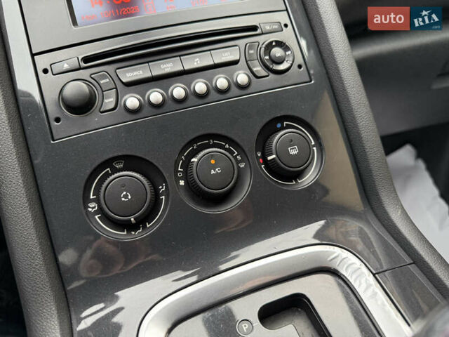 Белый Пежо 5008, объемом двигателя 2 л и пробегом 210 тыс. км за 10848 $, фото 31 на Automoto.ua