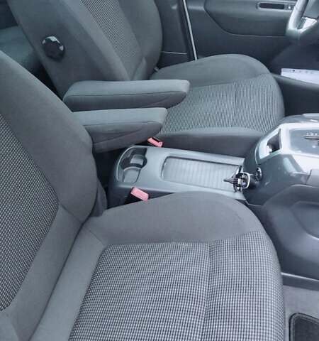 Пежо 5008 2012 у Києві на Automoto.ua Білий Пежо 5008, об'ємом двигуна 2 л та пробігом 183 тис. км за 10700 $, фото 16 на Automoto.ua