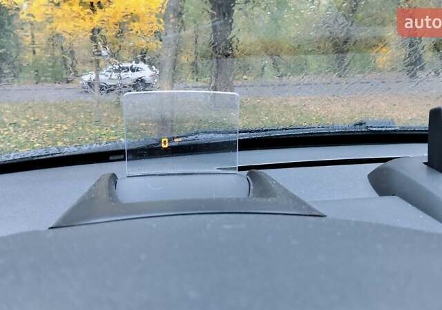 Пежо 5008 2012 у Києві на Automoto.ua Білий Пежо 5008, об'ємом двигуна 2 л та пробігом 183 тис. км за 10700 $, фото 18 на Automoto.ua