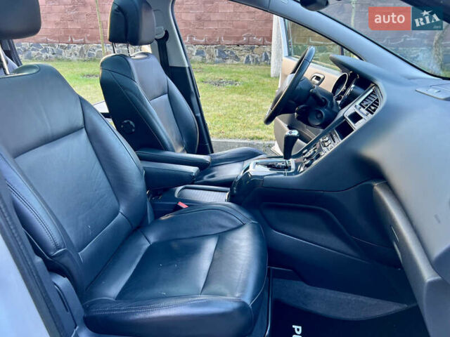 Белый Пежо 5008, объемом двигателя 1.6 л и пробегом 150 тыс. км за 8250 $, фото 42 на Automoto.ua