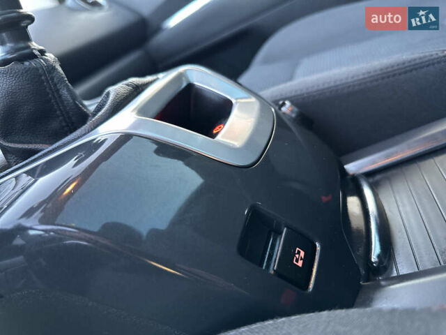 Белый Пежо 5008, объемом двигателя 2 л и пробегом 205 тыс. км за 8950 $, фото 53 на Automoto.ua