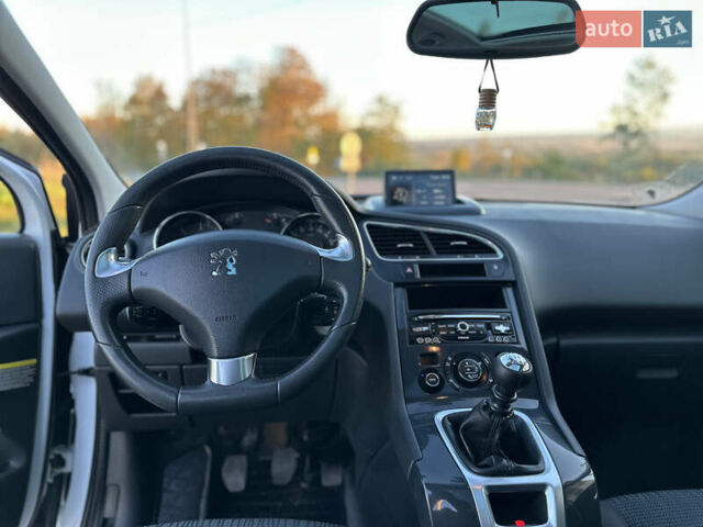 Белый Пежо 5008, объемом двигателя 2 л и пробегом 205 тыс. км за 8950 $, фото 61 на Automoto.ua