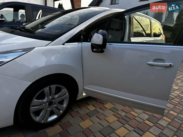 Білий Пежо 5008, об'ємом двигуна 2 л та пробігом 260 тис. км за 9000 $, фото 8 на Automoto.ua