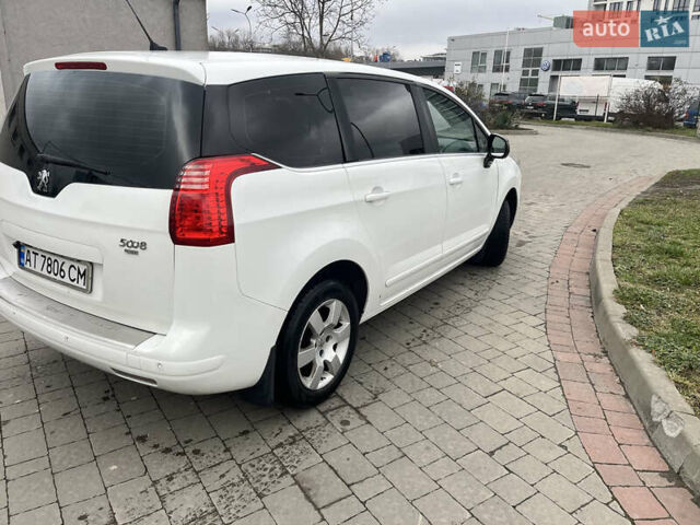 Белый Пежо 5008, объемом двигателя 1.56 л и пробегом 306 тыс. км за 8850 $, фото 7 на Automoto.ua