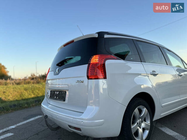 Белый Пежо 5008, объемом двигателя 2 л и пробегом 205 тыс. км за 8950 $, фото 38 на Automoto.ua