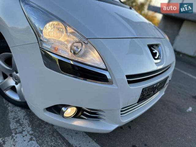 Белый Пежо 5008, объемом двигателя 2 л и пробегом 205 тыс. км за 8950 $, фото 21 на Automoto.ua