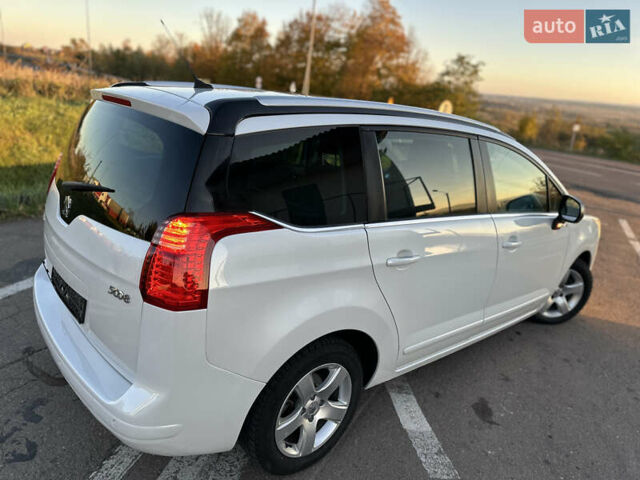 Белый Пежо 5008, объемом двигателя 2 л и пробегом 205 тыс. км за 8950 $, фото 40 на Automoto.ua