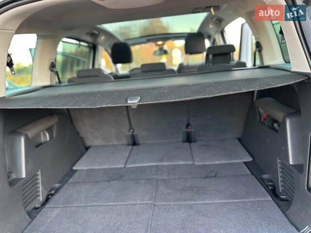 Белый Пежо 5008, объемом двигателя 2 л и пробегом 205 тыс. км за 8950 $, фото 73 на Automoto.ua