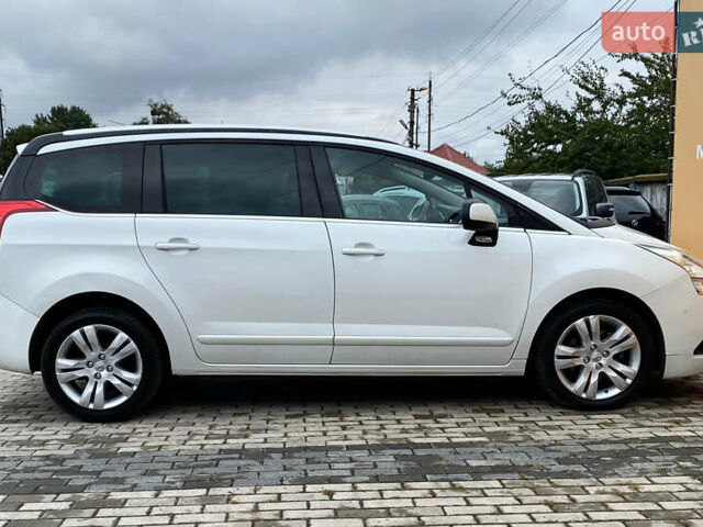 Белый Пежо 5008, объемом двигателя 2 л и пробегом 221 тыс. км за 9900 $, фото 6 на Automoto.ua