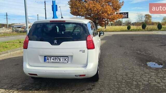 Білий Пежо 5008, об'ємом двигуна 1.6 л та пробігом 210 тис. км за 9100 $, фото 5 на Automoto.ua