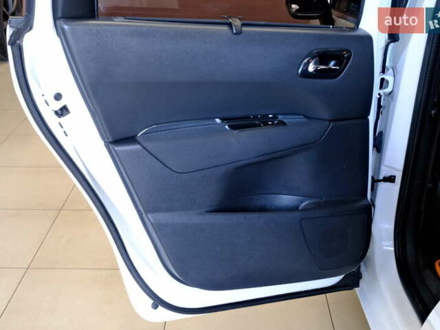 Белый Пежо 5008, объемом двигателя 1.6 л и пробегом 232 тыс. км за 7900 $, фото 38 на Automoto.ua