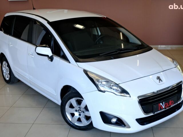 Белый Пежо 5008, объемом двигателя 1.6 л и пробегом 232 тыс. км за 7900 $, фото 3 на Automoto.ua