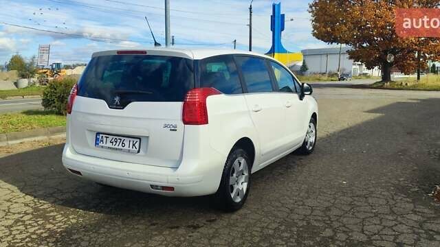 Білий Пежо 5008, об'ємом двигуна 1.6 л та пробігом 210 тис. км за 9100 $, фото 6 на Automoto.ua