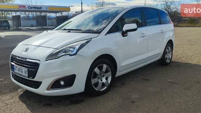 Білий Пежо 5008, об'ємом двигуна 1.6 л та пробігом 210 тис. км за 9100 $, фото 15 на Automoto.ua