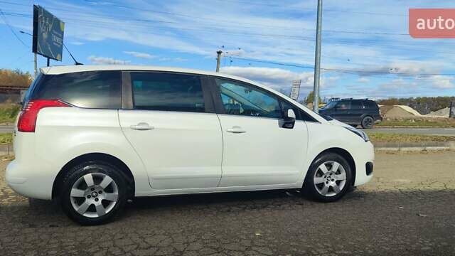 Білий Пежо 5008, об'ємом двигуна 1.6 л та пробігом 208 тис. км за 9600 $, фото 2 на Automoto.ua
