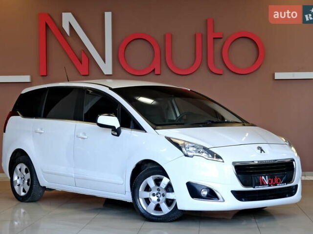 Белый Пежо 5008, объемом двигателя 1.6 л и пробегом 232 тыс. км за 7900 $, фото 13 на Automoto.ua