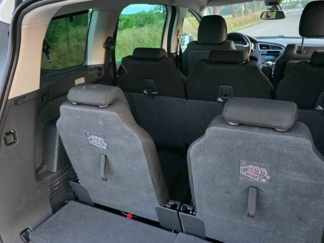 Білий Пежо 5008, об'ємом двигуна 1.6 л та пробігом 183 тис. км за 9000 $, фото 17 на Automoto.ua