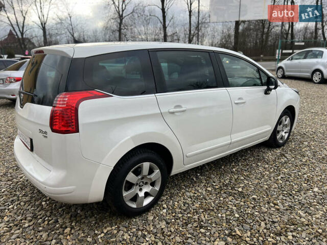 Білий Пежо 5008, об'ємом двигуна 1.6 л та пробігом 205 тис. км за 9099 $, фото 7 на Automoto.ua