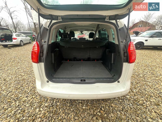 Білий Пежо 5008, об'ємом двигуна 1.6 л та пробігом 205 тис. км за 9099 $, фото 27 на Automoto.ua