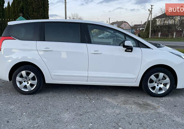 Білий Пежо 5008, об'ємом двигуна 1.6 л та пробігом 220 тис. км за 12300 $, фото 37 на Automoto.ua