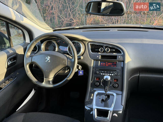 Білий Пежо 5008, об'ємом двигуна 1.6 л та пробігом 230 тис. км за 9999 $, фото 30 на Automoto.ua